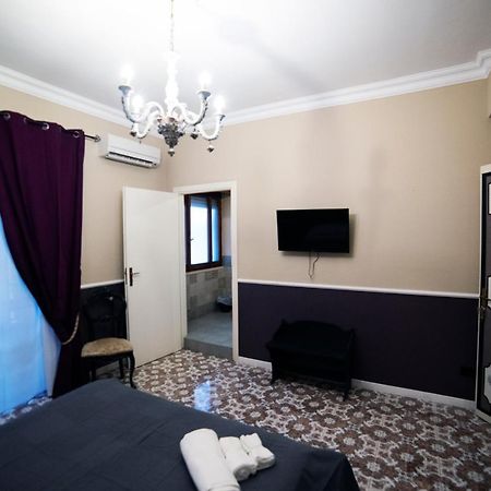 Barocco Al Centro Bed & Breakfast Katanya Dış mekan fotoğraf